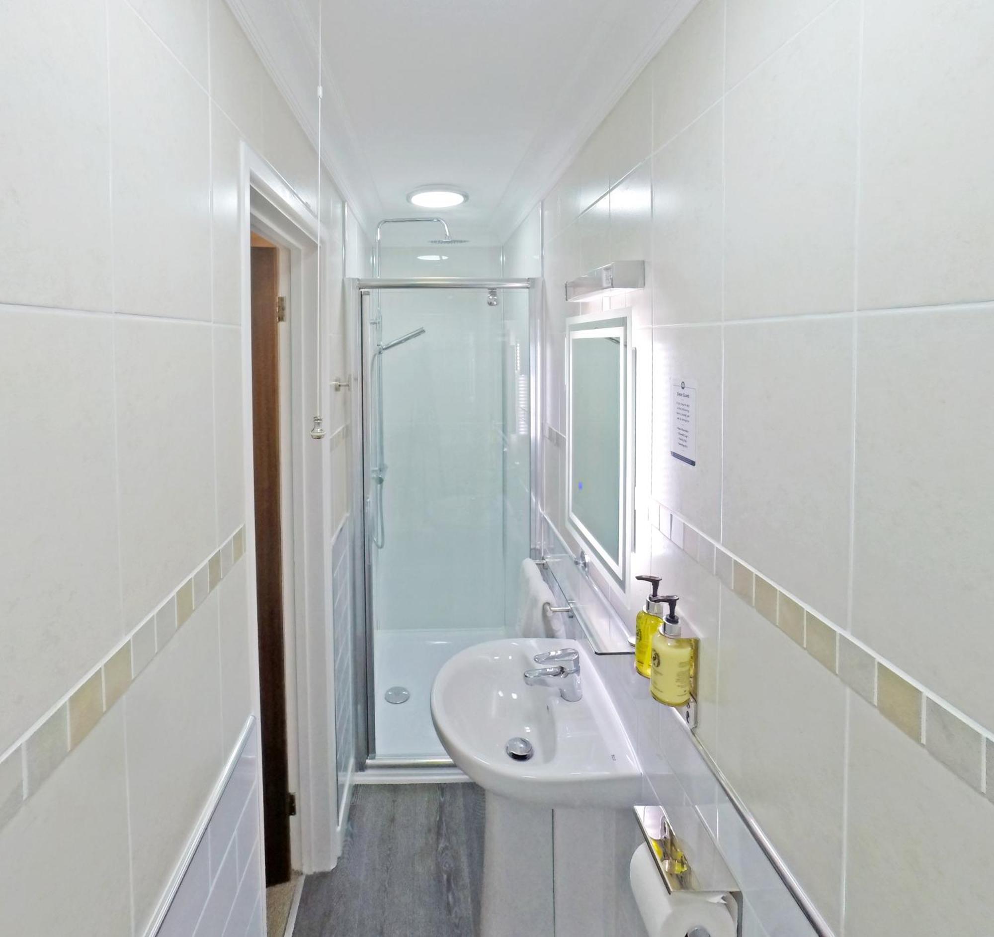 Premium Double Room,1596013089:JPEG
